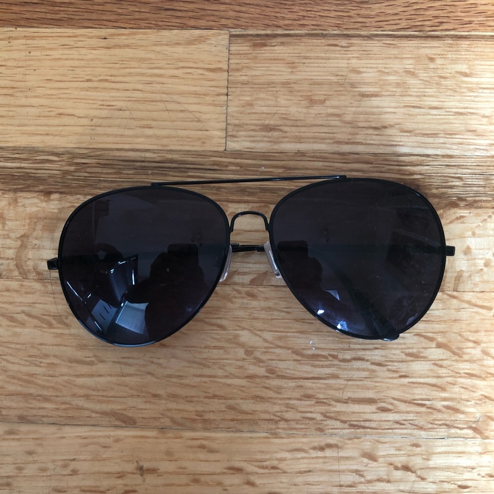 B.P. Black oversized aviators
